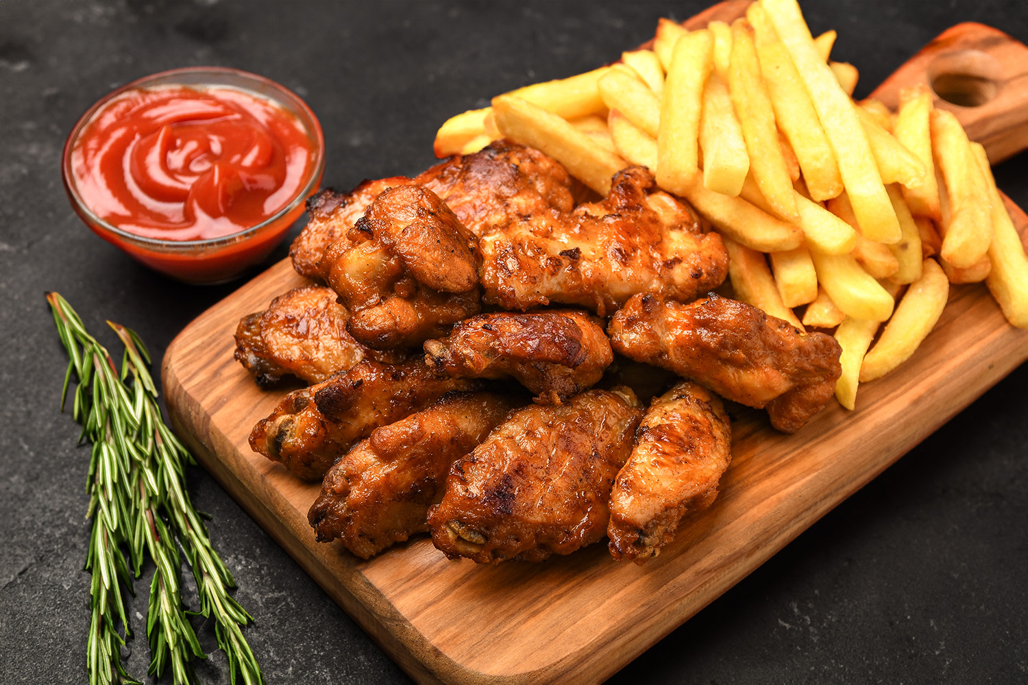 Saifood Chickenwings Pommes